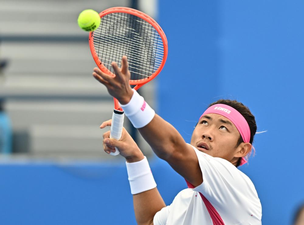 通过近距离 通过近距离